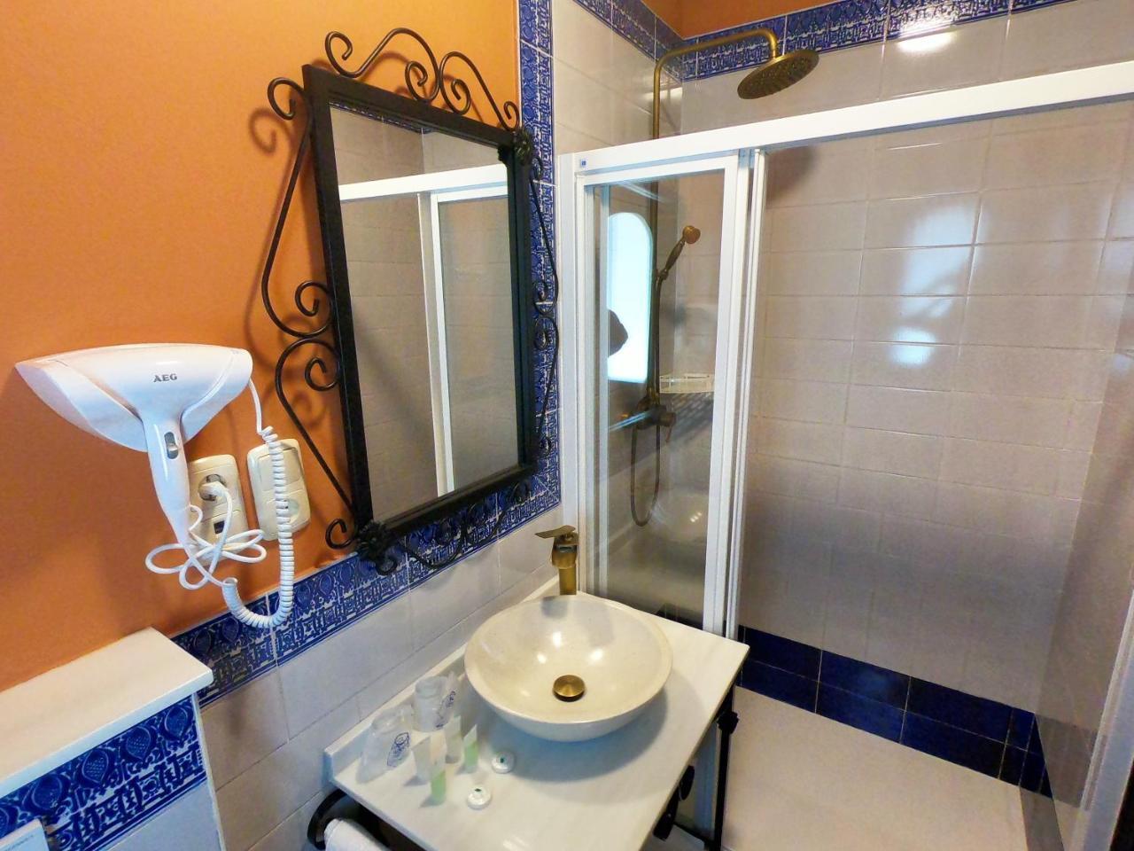 La Esperanza Hotel Alcala del Valle ภายนอก รูปภาพ